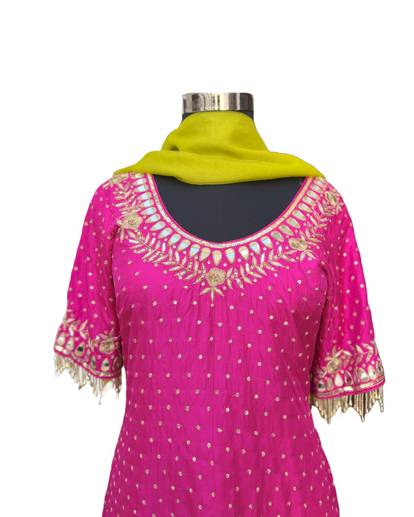 Luxurious Fuchsia Pink Pure Silk Punjabi Suit Set with Exquisite Mirror, Zari & Dabka Embroidery and Organza Dupatta